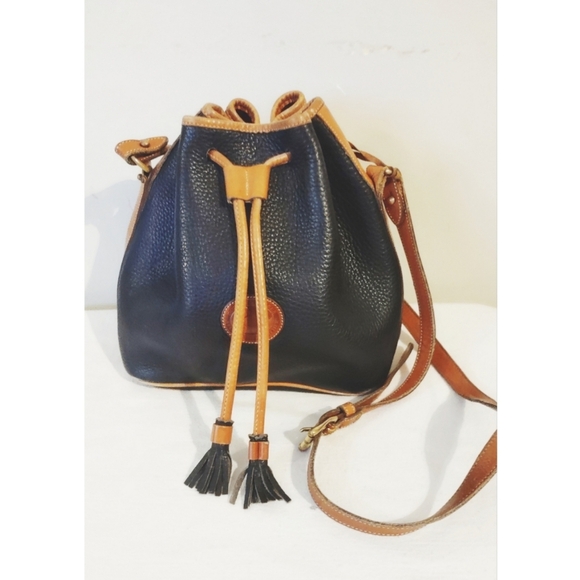 Dooney and Burke Draw String Leather Cross Body Bag‎ - Picture 1 of 16